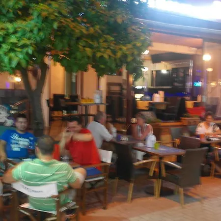 Agora Boutique 4* אלאניה