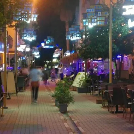 Agora Boutique מלון דירות אלאניה