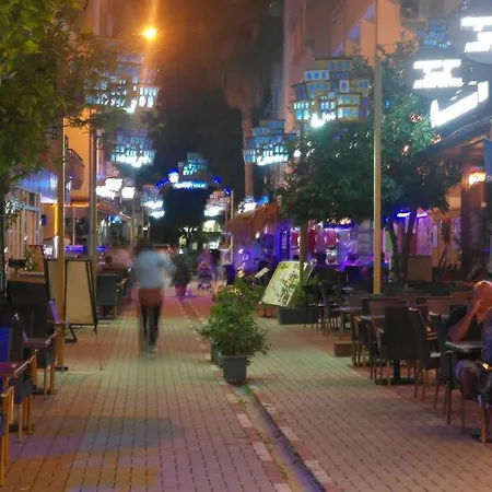 Agora Boutique מלון דירות *