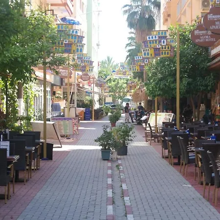 Agora Boutique אלאניה